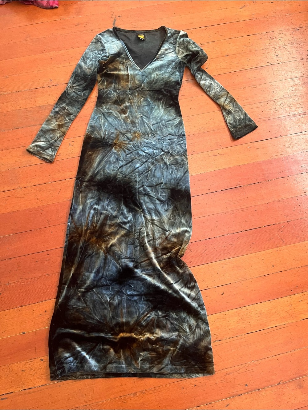 Vintage Long Sleeve Tie-Dye Maxi Dress in Blue and Black by